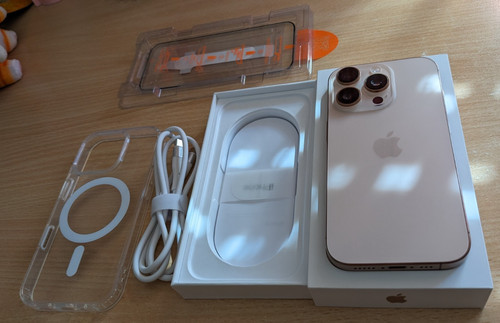 Apple iphone pro - iphone,